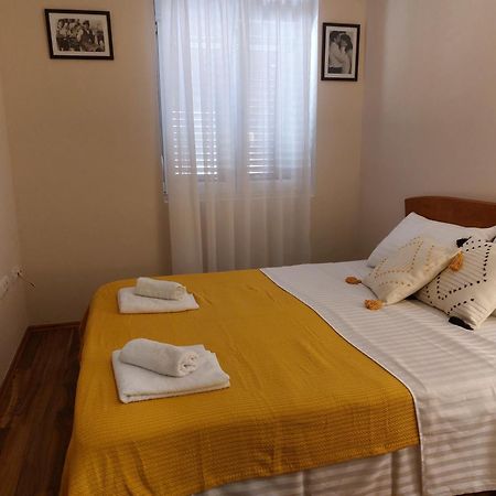 Apartman Sicilija Hotel Podgorica Exterior foto